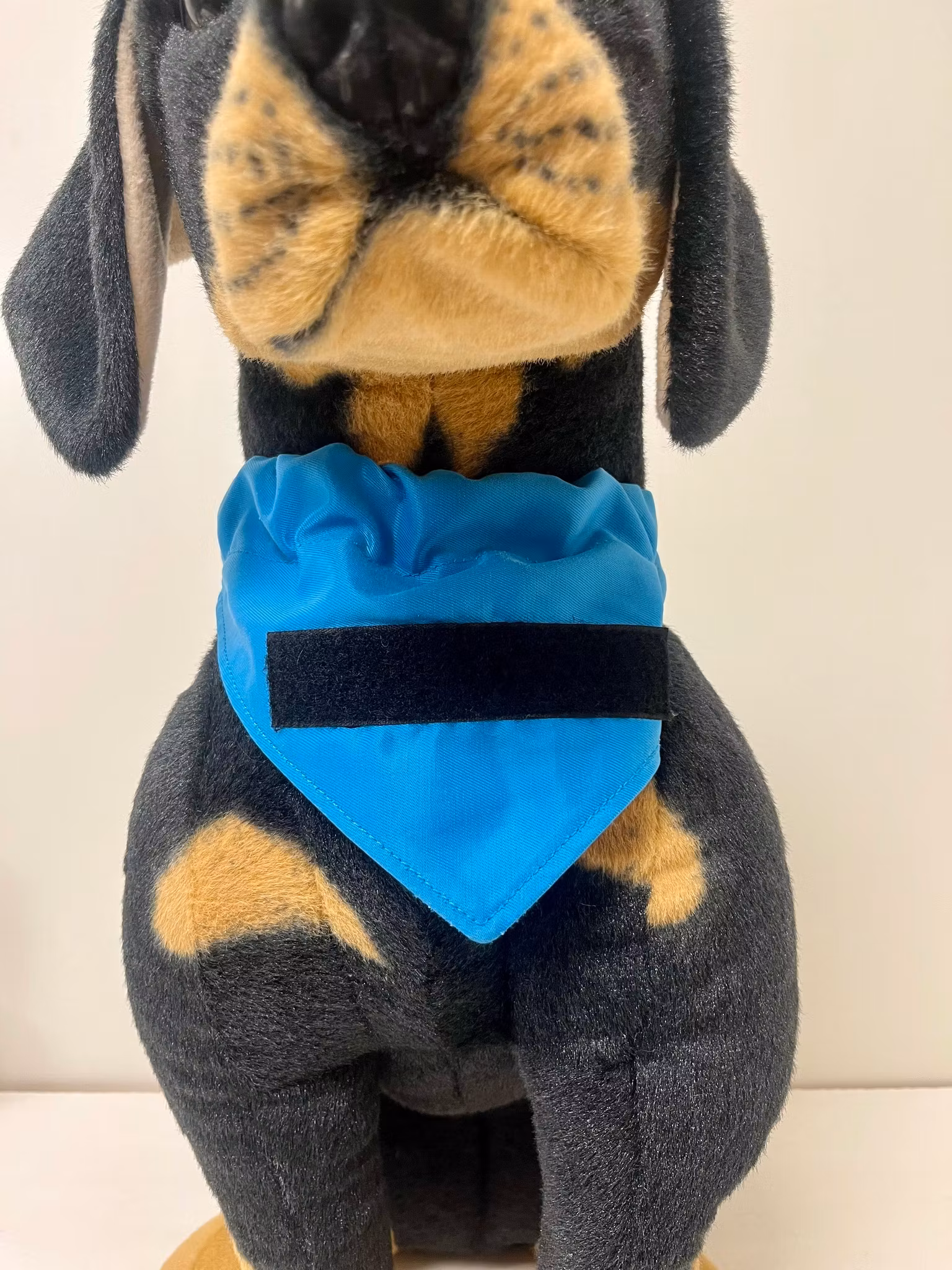 Tjänstetecken med kardborre (scarf)