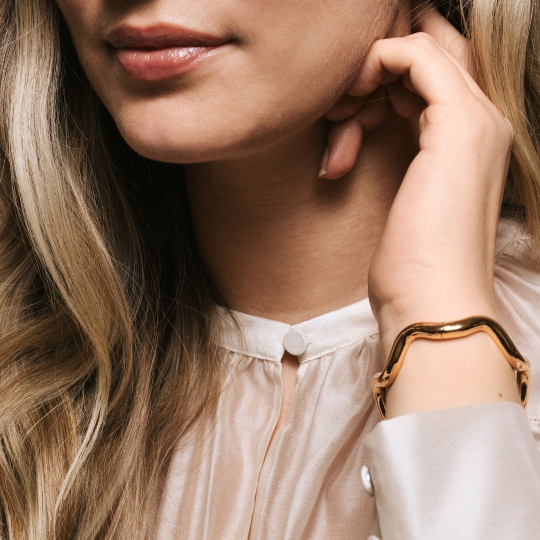 Flow Curve bracelet