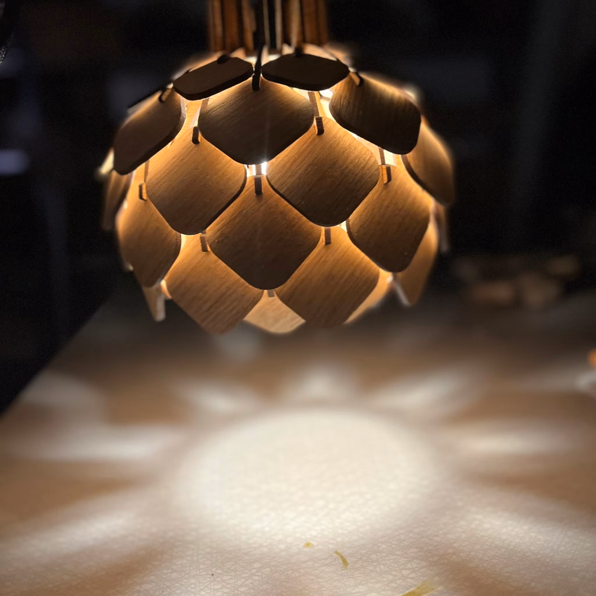 Fönster/bordslampa Hjortron