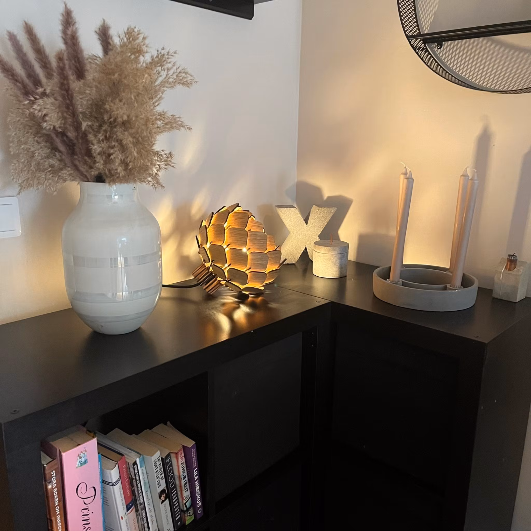 Fönster/bordslampa Hjortron