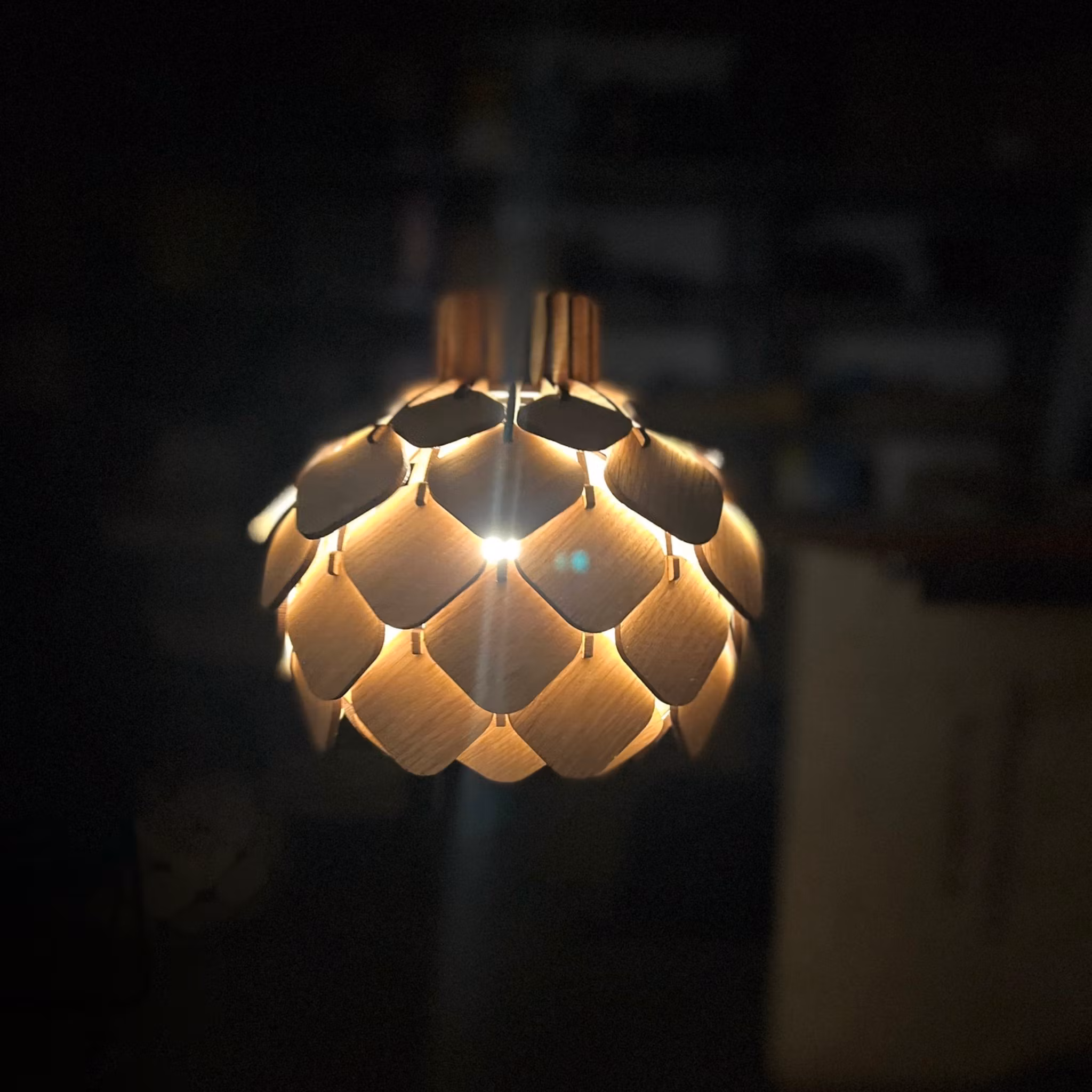 Fönster/bordslampa Hjortron