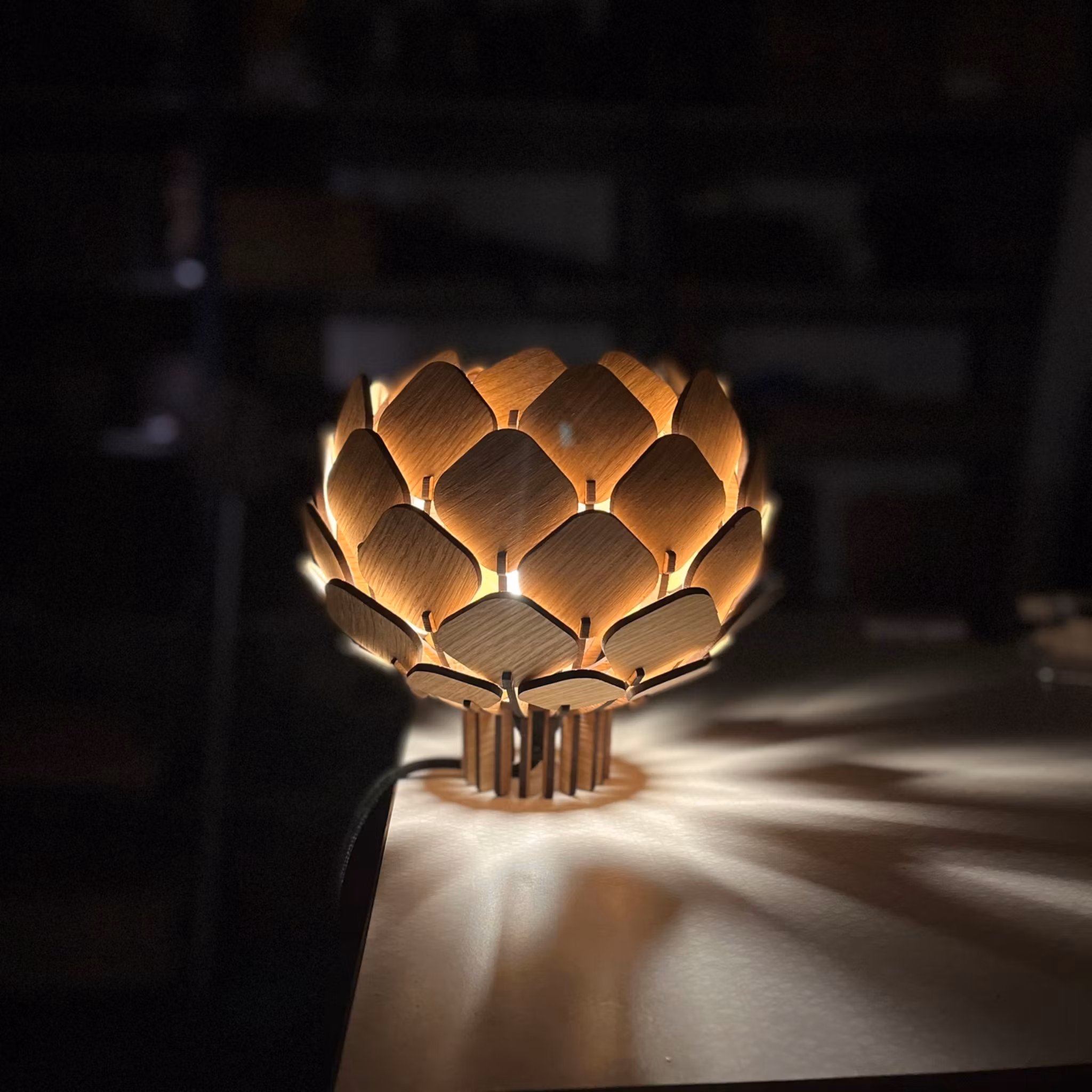 Fönster/bordslampa Hjortron