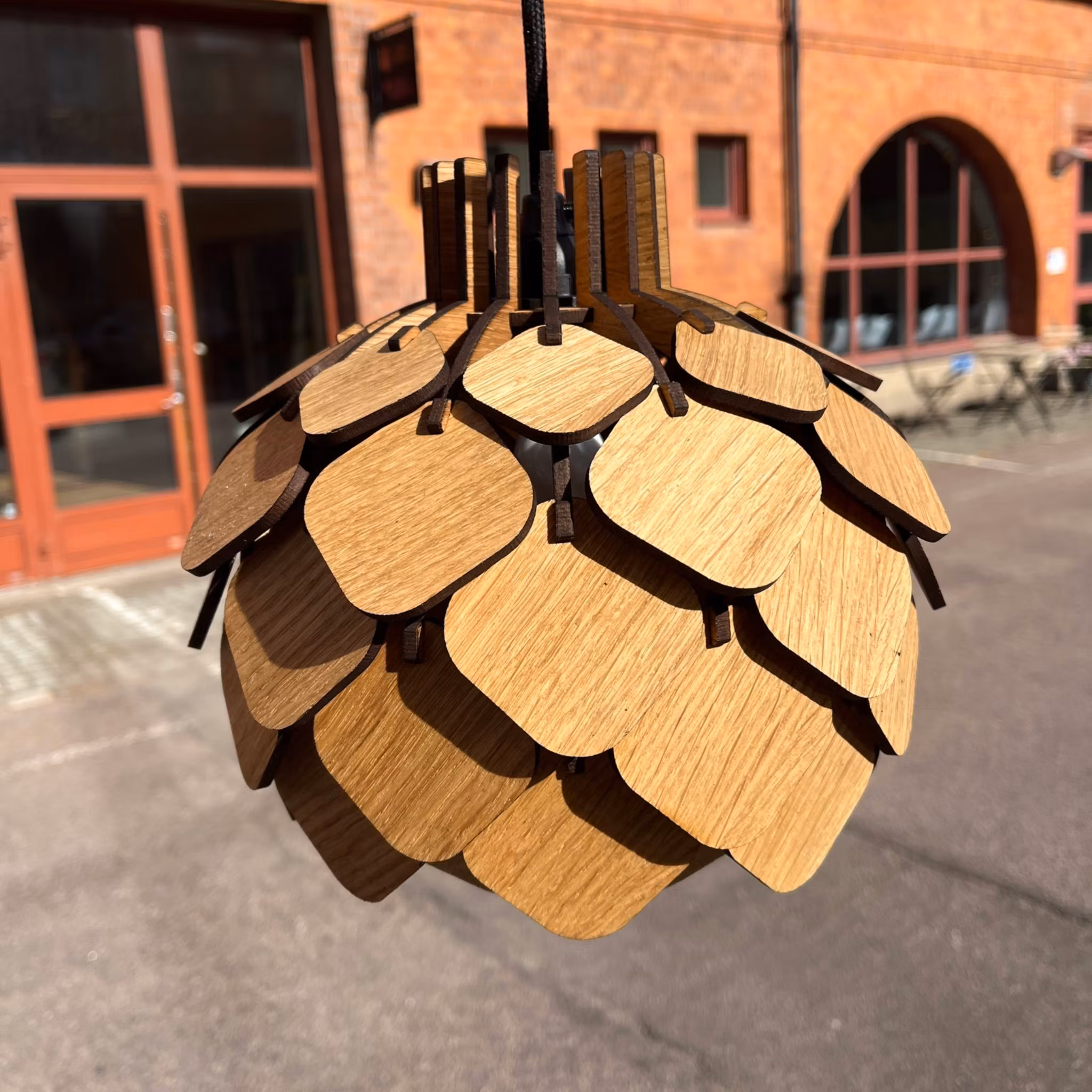 Fönster/bordslampa Hjortron