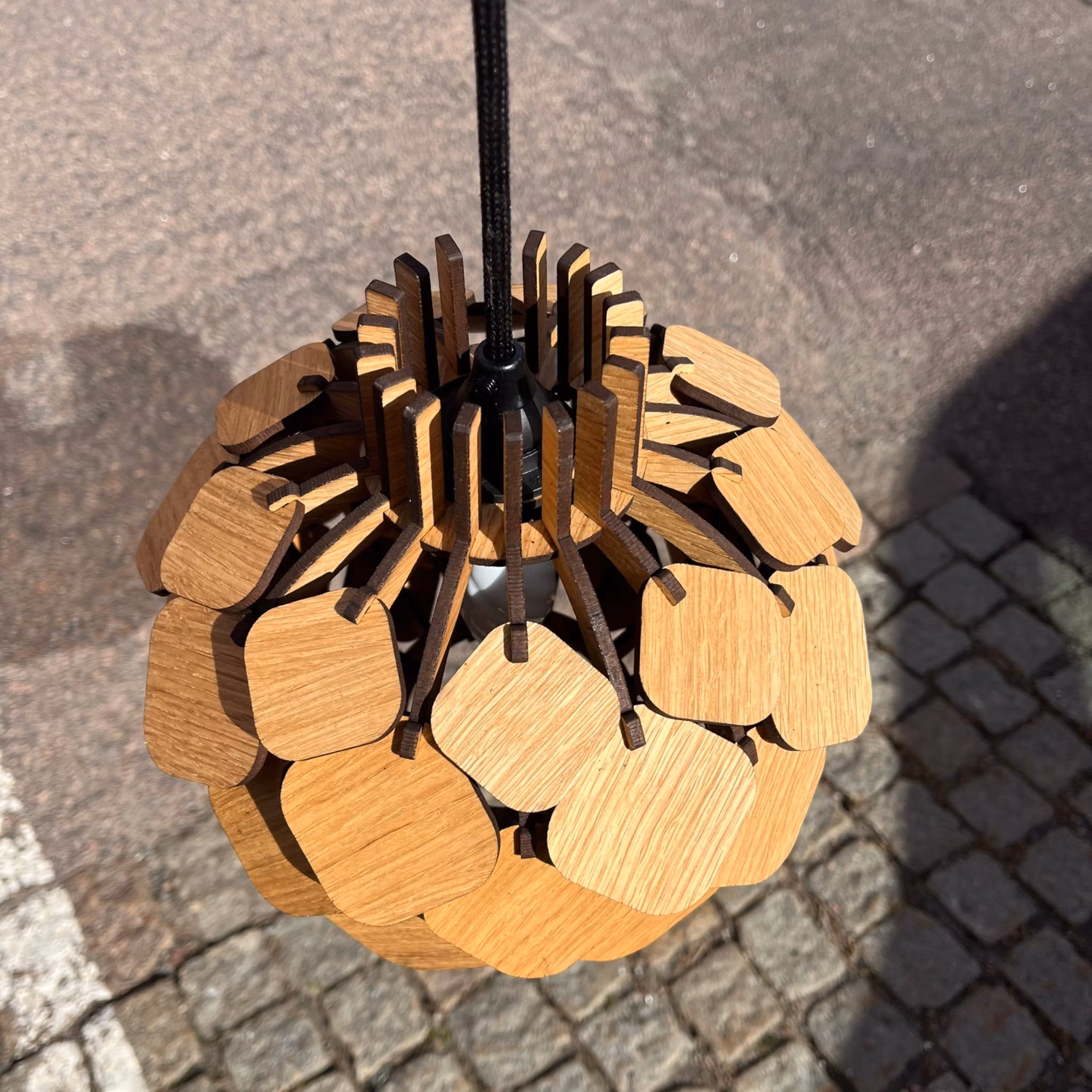 Fönster/bordslampa Hjortron