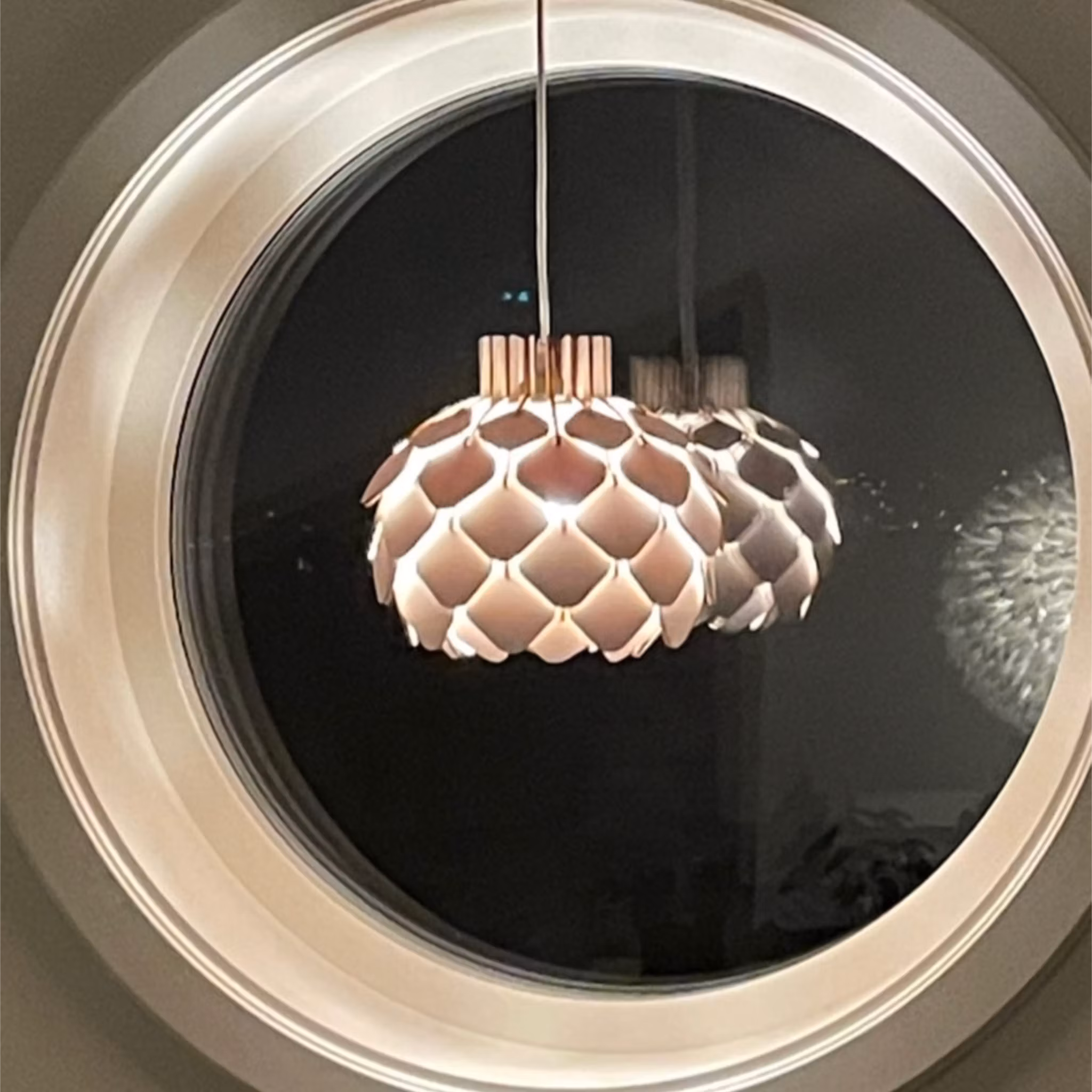 Fönster/bordslampa Hjortron