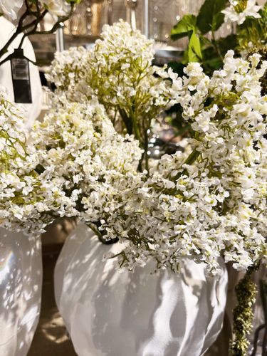 Blommor vita