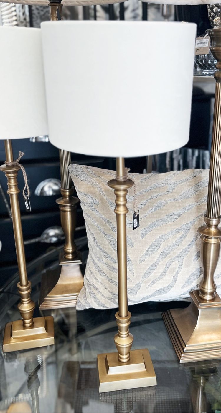 Lampfot Boss Antique Bronze