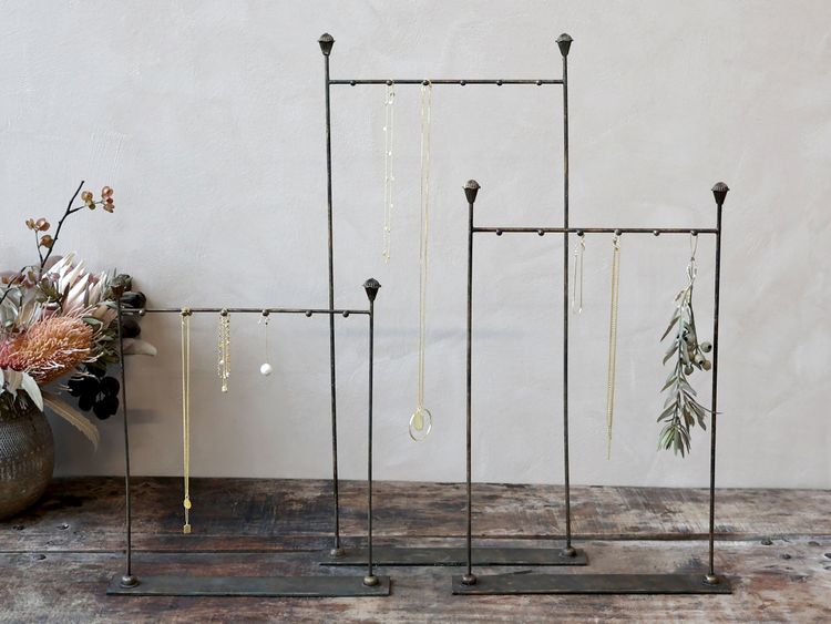 Smyckesställ med 6 knoppar