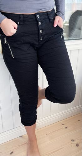 Caprishorts svarta