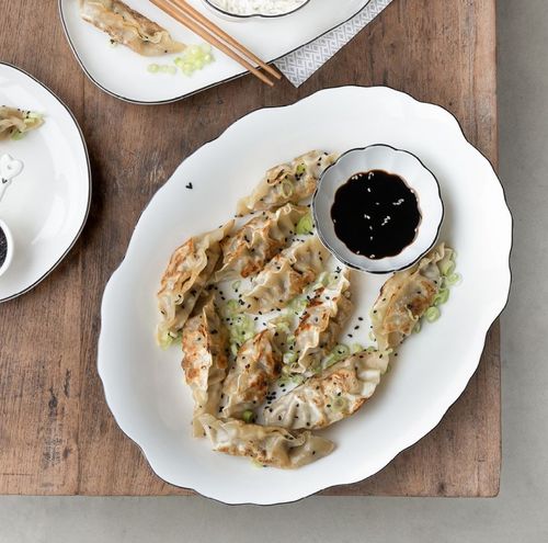 BC Collection servingplate white ruffle