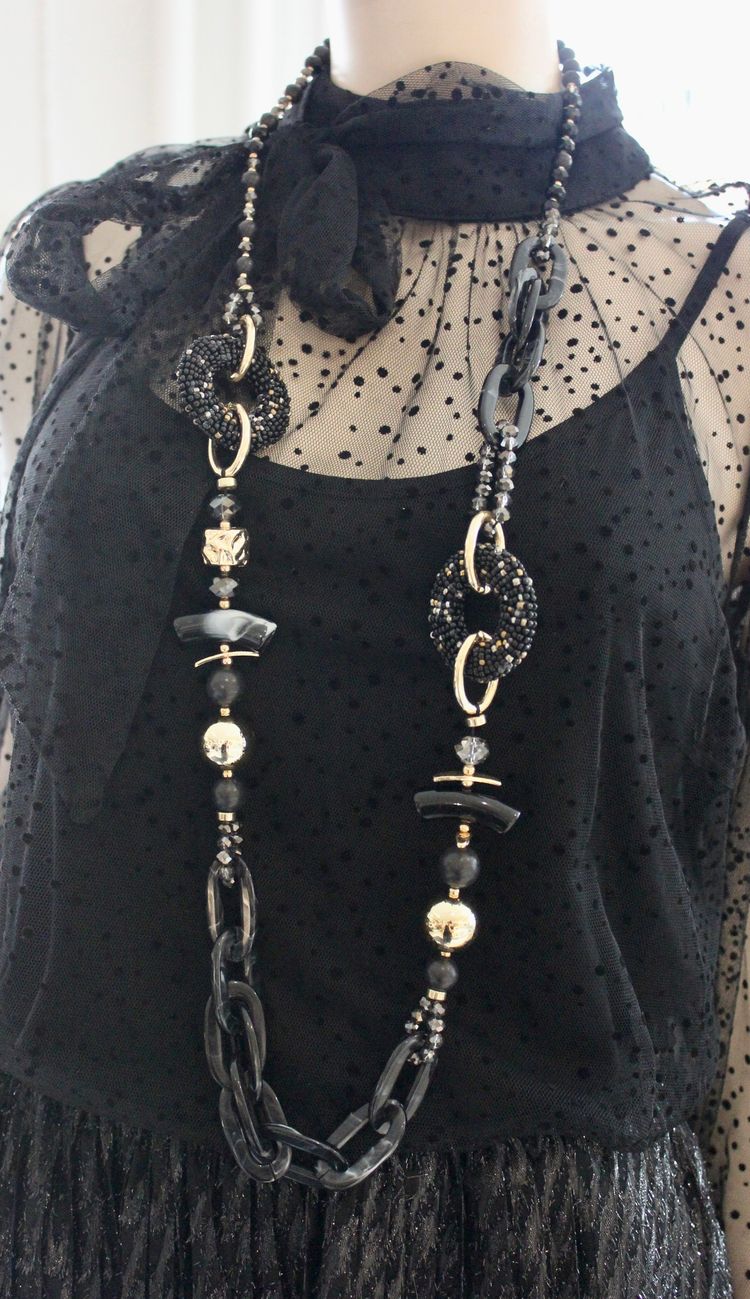 Halsband svart