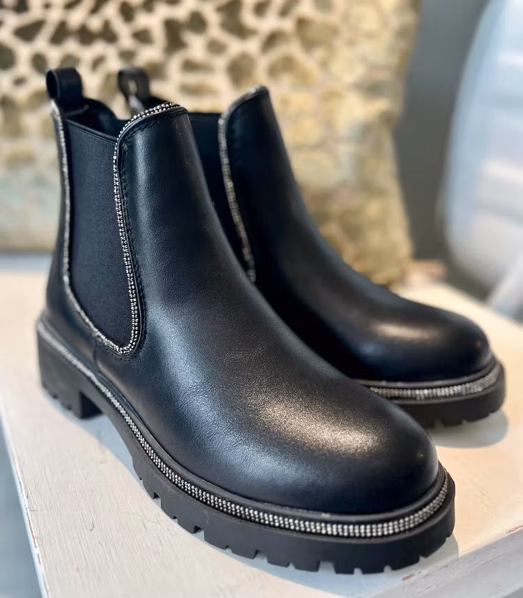 Boots svarta strass