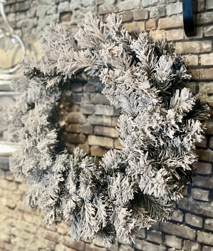 Krans med snö