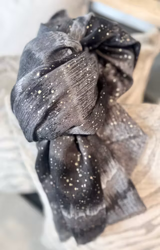 Scarf Dotty grå