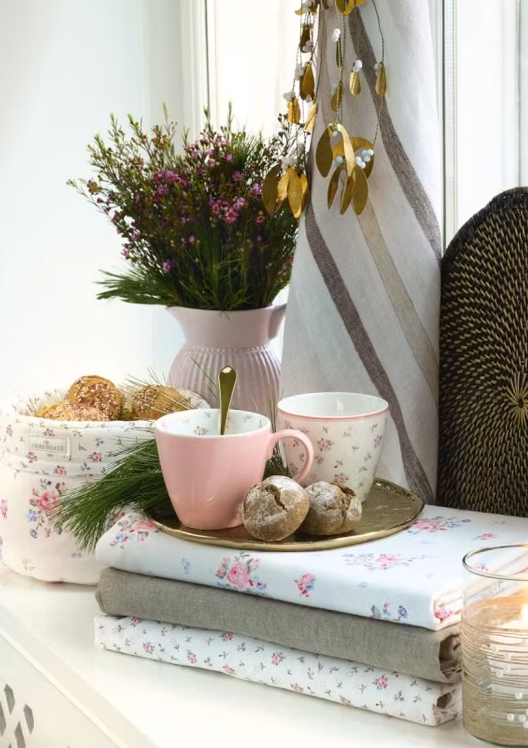 Greengate plate gold medium