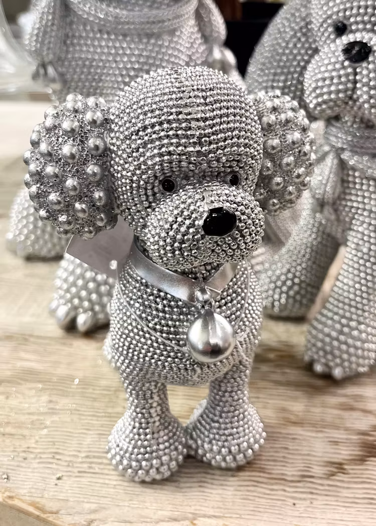 Hundar silver