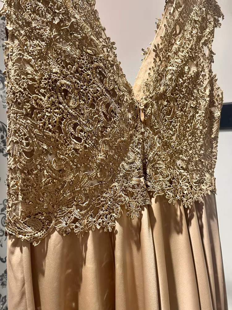 Festklänning Golden