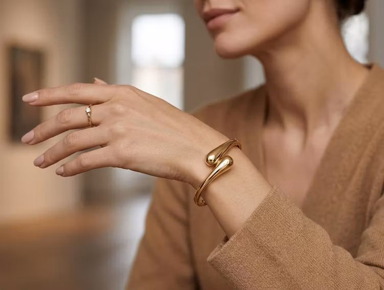 BOW19 Twin drop bracelet gold