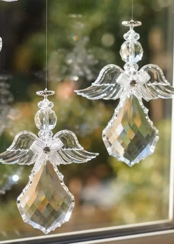 Glasängel flygande