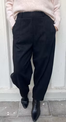 Marta du chateau Pilea pants black fuskmocka