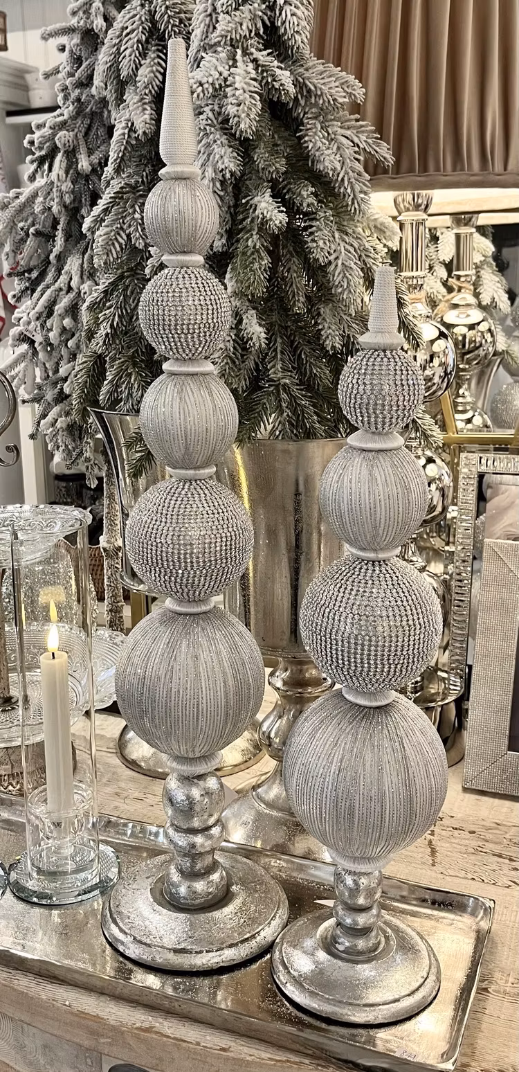 Topiary silver