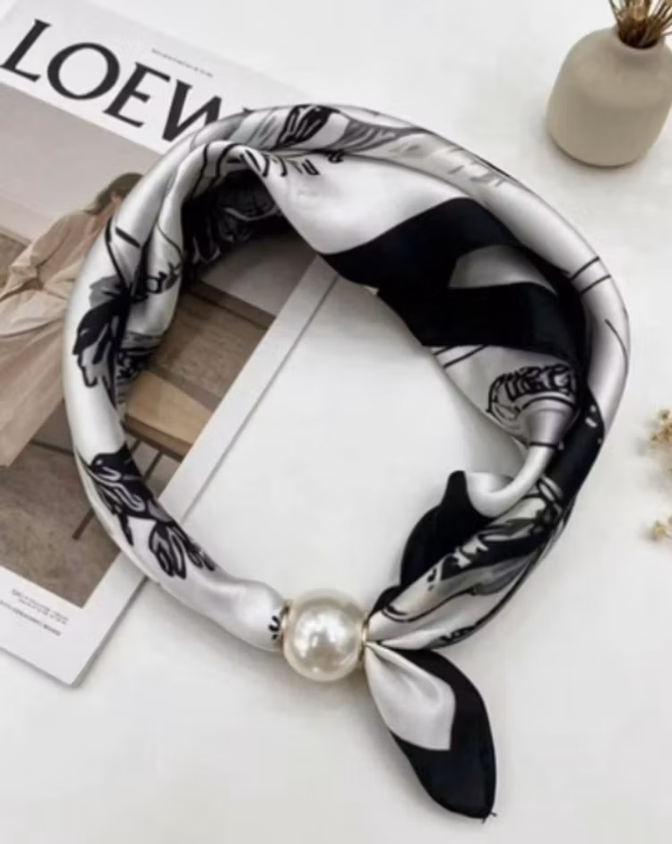 Magnetscarf svart fjäril