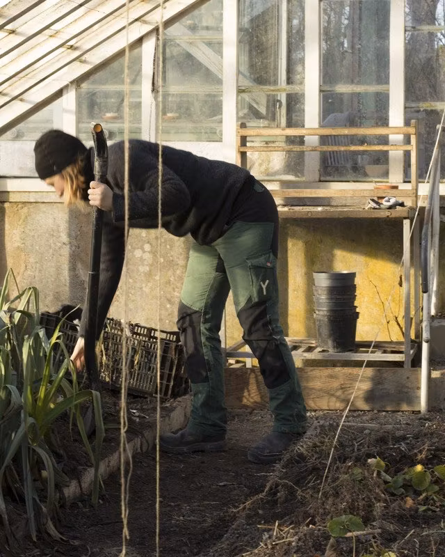 SÄLJES: Ava grön i storlek 40 - Begagnad art. 2508