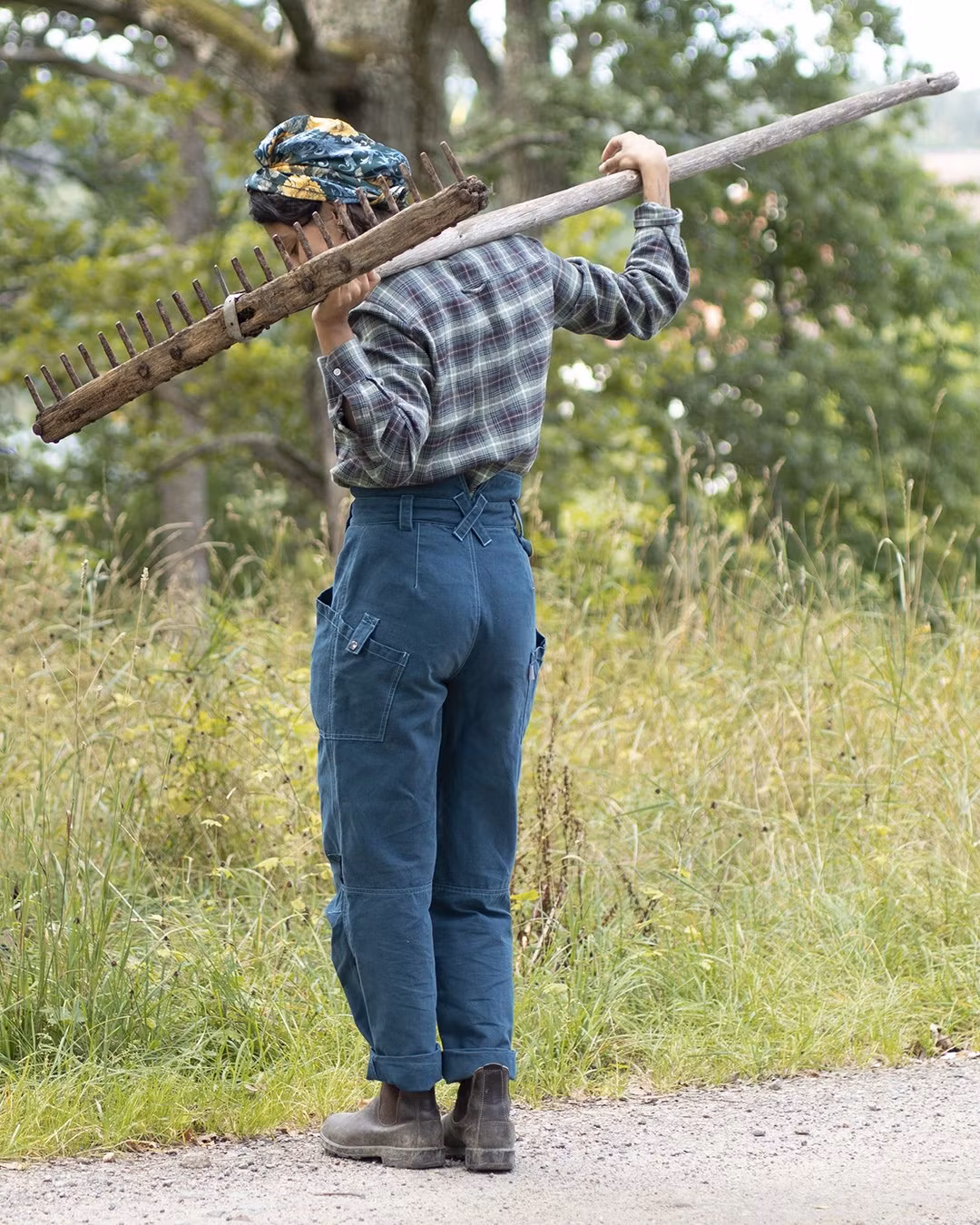 SÄLJES: Felicia petrol storlek 38, art. 2603