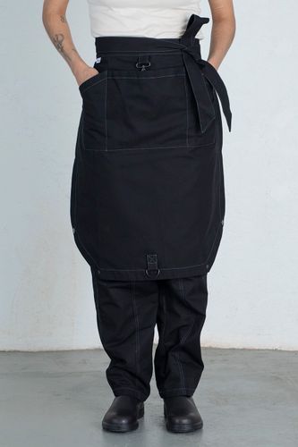 Maria apron black