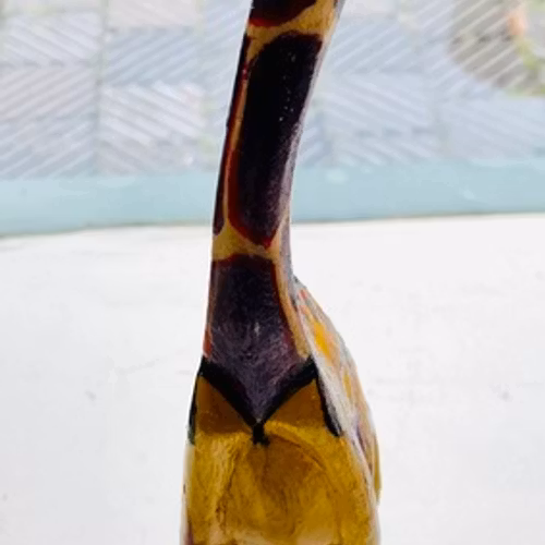 Giraff i trä, H 45 cm, Zimbabwe.