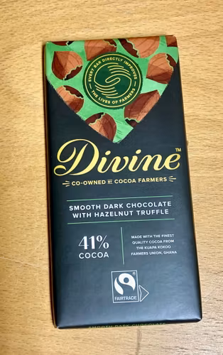 Divine mörk choklad med hasselnötstryffel, 41% kakao, 90 g, VEGANSK, Ghana