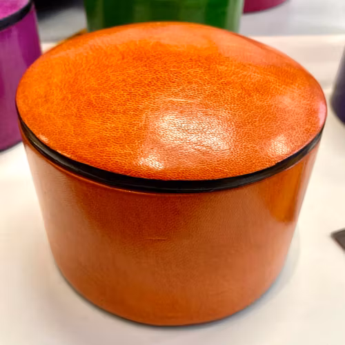 Läderask 'Tuareg', getskinn, Ø:ca 11 cm+H:8 cm, Burkina Faso