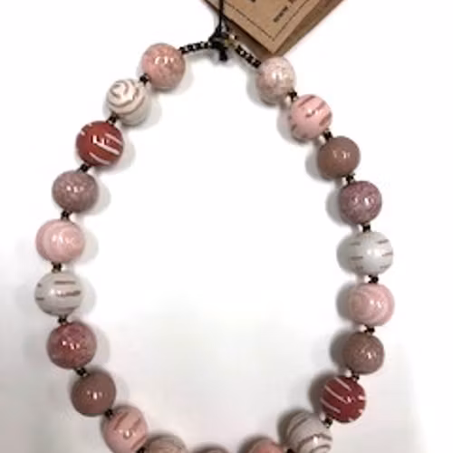 Kazuri Halsband, runda keramikpärlor candy ting ting, heavenly pink, nickelfri, L:18" ca 45cm, Kenya