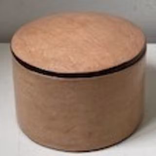 Dekorativ läder box beige