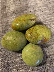 Grön Opal Jumbosten