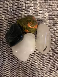 Stenpaket för att stärka självförtroende, självkänsla och öka mediala förmågan