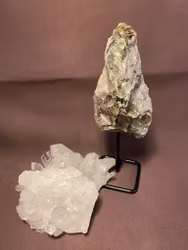 Gold mica - gyllene glimmer på stativ