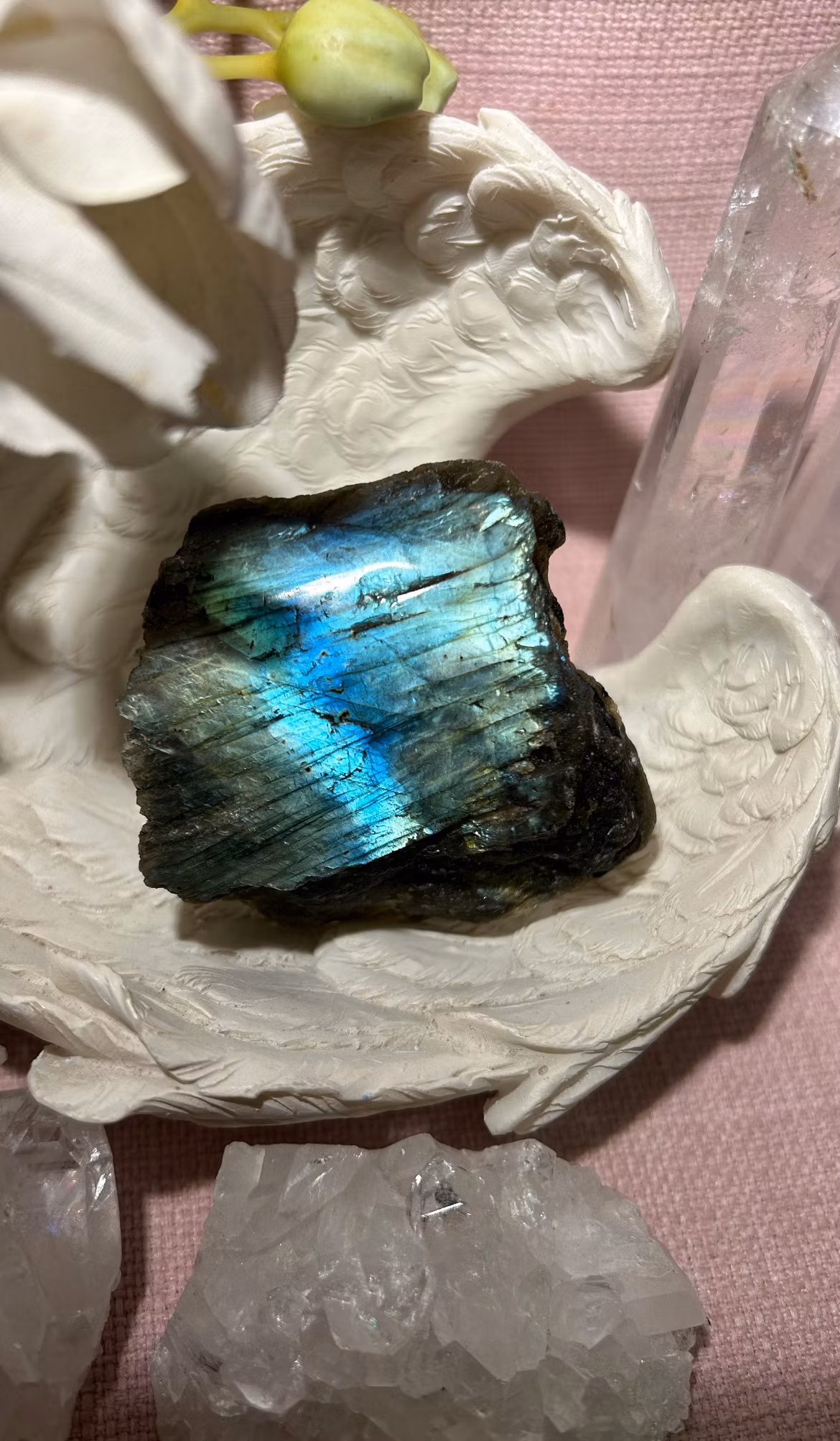 Labradorit halvpolerad (6)