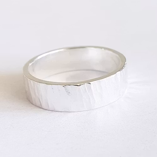 Hammered silver ring - medium width