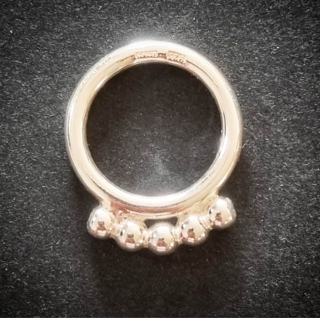 Lillasyster ring med chunky kulor äkta silver