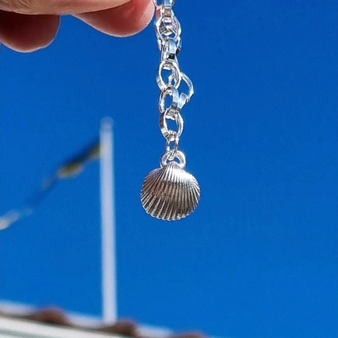 Silverarmband med hjärtmussla