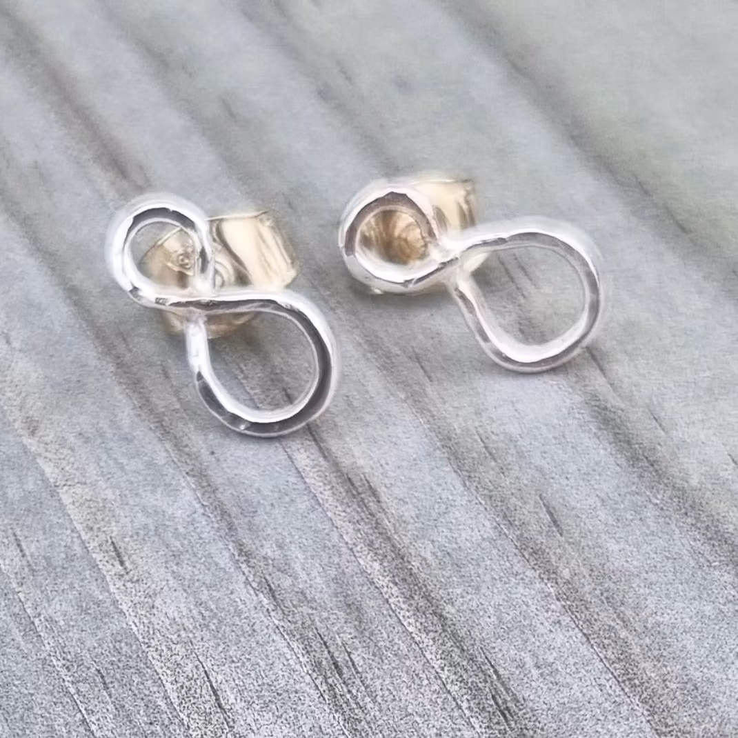 Silver earrings eternity sign handmade