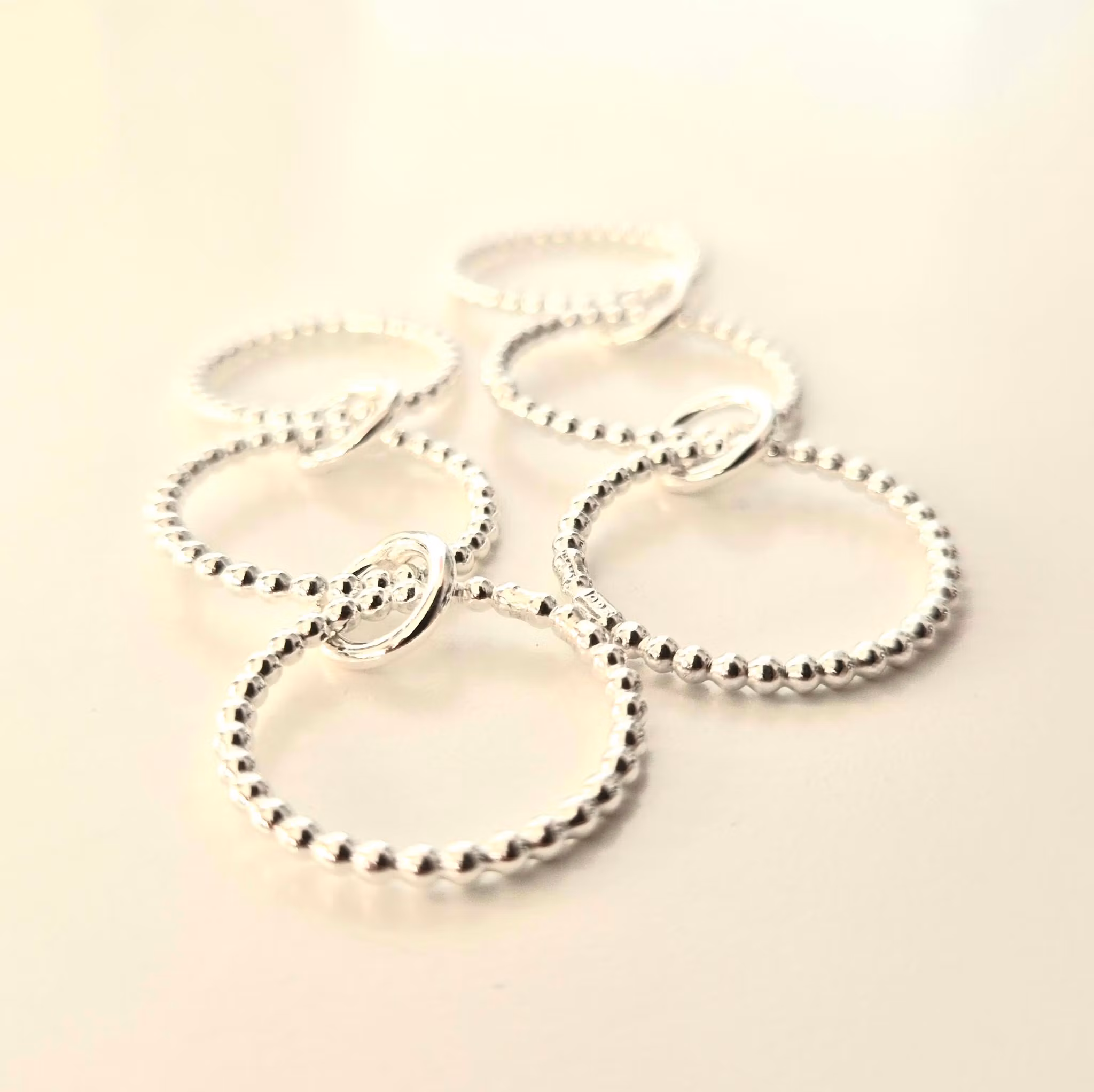 Fidget ring trio med kulor