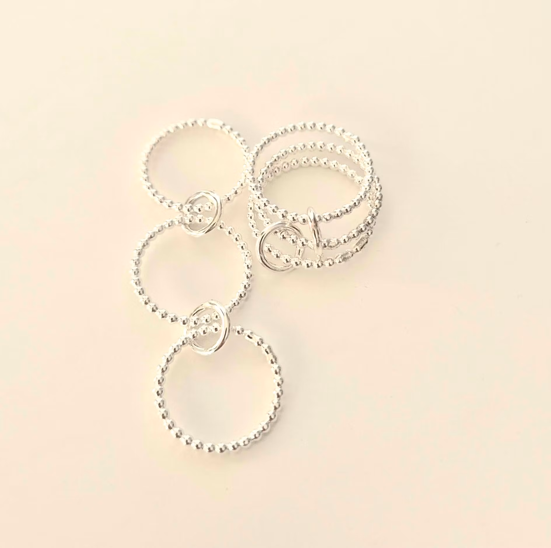 Fidget ring trio med kulor