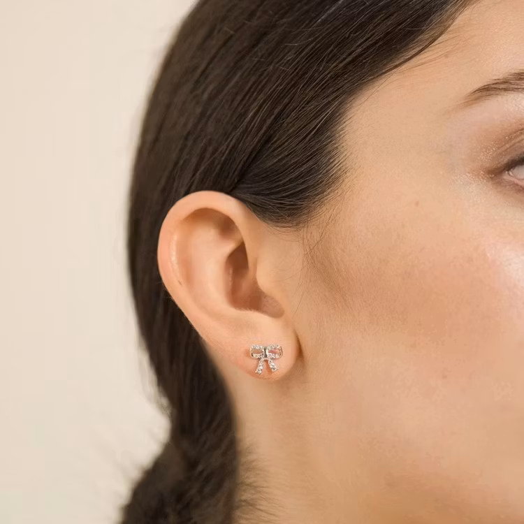 Rebecca Rosett Örhängen silver