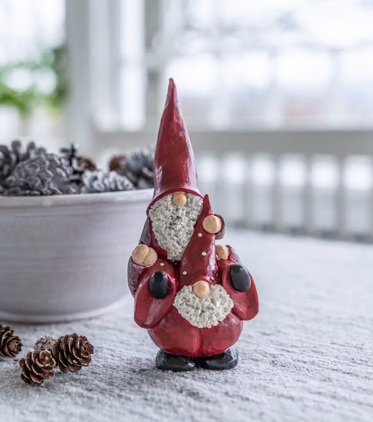 Tomte Elmar och max skojar