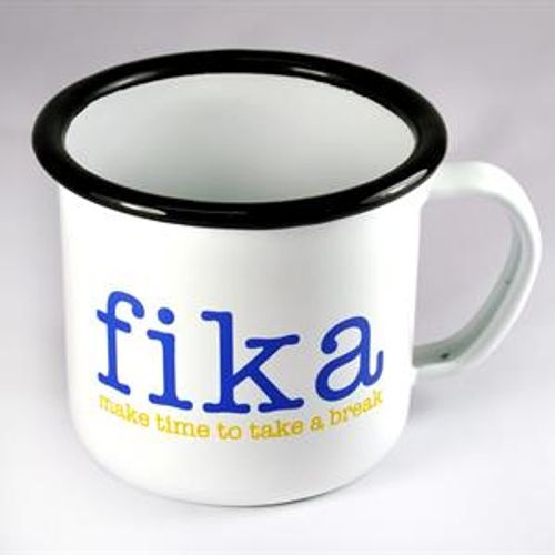 Emaljmugg, Make time Fika, vit med blå/gul text