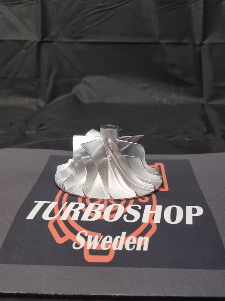 53269706750 / 53269886750  Volvo Penta KAD43 / KAD44 specialturbo"Billet upgrade" ( Bytesturbo ) ( Rostfri hylsa )