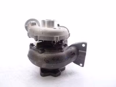 723167-5008S GT2052V Garrett fabriksny original turbo Volvo OEM :  8653122 / 8627752 / 8653122 / 8689592 / 3847392  REMAN ( Bytesturbo )