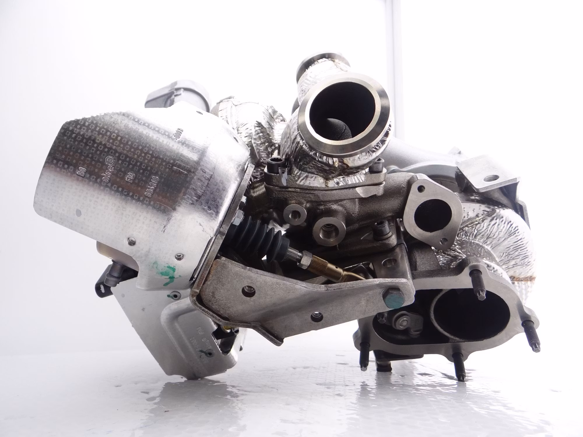 805713-5009S Garrett  GT3067S+GTB1749VK renoverad bytesturbo Audi A6 , A7 , Q5 ( Bytesturbo )